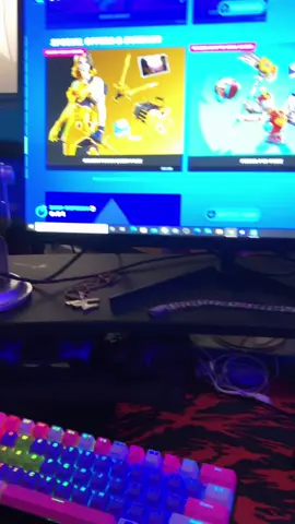 FREE SKINS IN FORTNITE !! 🔥🥳🎮 (pls follow almost to 2M)