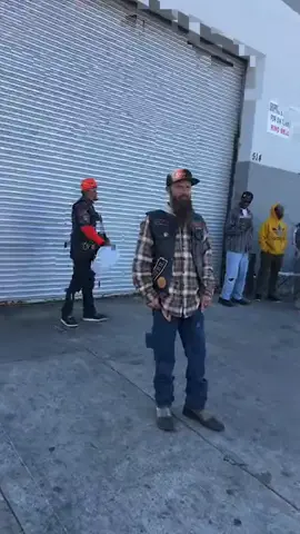 Long lines yesterday 🙏🏾❤️I’m working hard to add another day during the week to go feed this community.