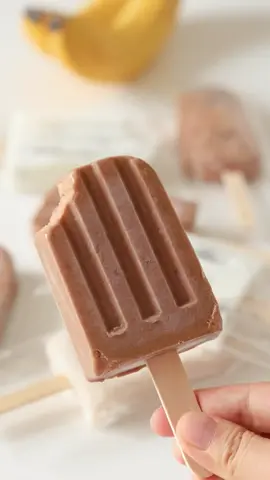 choco banana ice cream🍫🍌 || cr: 1105446248 on douyin || #asmr #chocobana #icecream #fyp