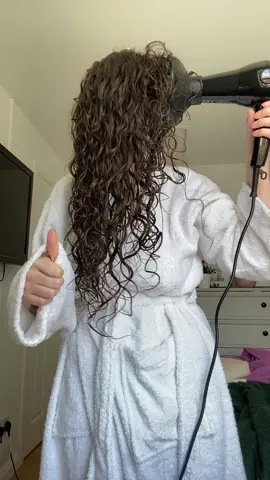 Trying out @Color Wow Hair spray #gifted