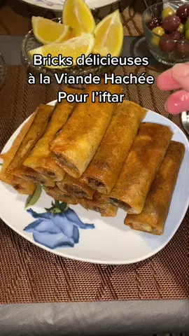 Bricks à la viande hachée 🇩🇿 #bricktok #brick #bourek #bourekas #recettefacile #recetteramadan #بريك #رمضان #افطار_رمضان #برك #arabtok