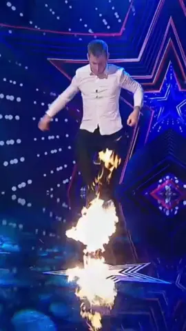 Crazy football skills performance ⚽️ 🔥