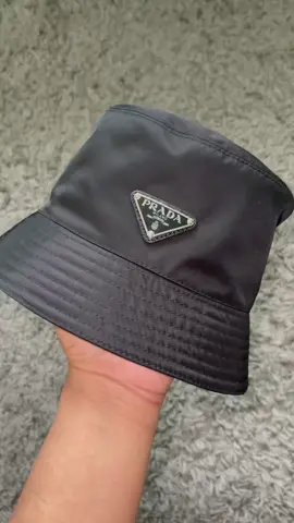 This prada bucket hat is 🔥🔥                            #onlyinmycalvins #fypシ #fyp #foryoupage #viraltiktok #fypシ゚viral #trending #prada #fashion #foryou