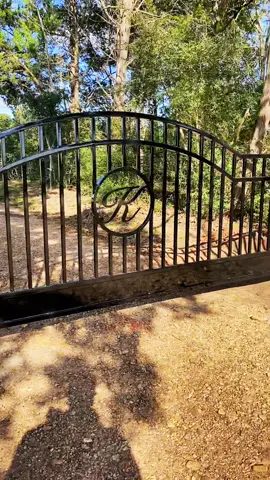 Time to upgrade your ranch entrance to a custom gate from Trails West Gate #trailswestgate #gate #customgate #foryou #ranch #farm #farmlife #farmentrance