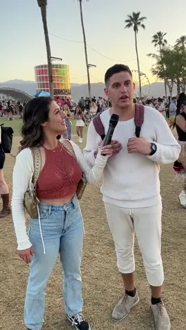 We had two very different #coachella experiences 😳 lol