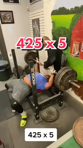 🔥NEW PR 425x5🔥 strength is still going up even in-season. #BOUTDAT #shotput #thrower #70Feet #fyp #foryou #throwertok #trackandfield #athlete #lifttok