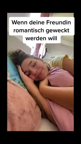 Wie würdet ihr reagieren?😂#fyp #foryoupage #foryou #fypシ #viral #viralvideos #goviral #funnyvideos #typischfrau #typischmann #nehmtesmithumor