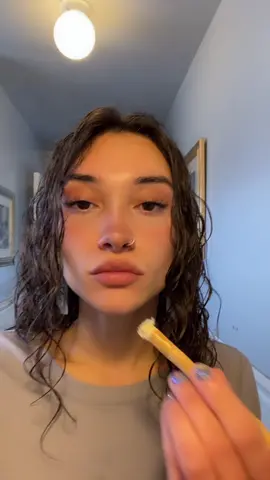 Been using miswak for like two weeks my teeth look so good and they’re even less sensitive highly recommended these sticks #miswak #toof