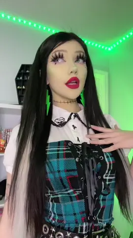 Get ready with me, Frankie edition <3 #monsterhigh #frankiestein