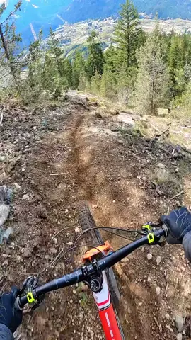Slow n steep in Pemby #pemberton #mtb #enduro #mtbdaily #slab #pov #gopro #sendit #intense #fy #fyp #fypシ #bike #park #explorebc #canada #bc #freeride