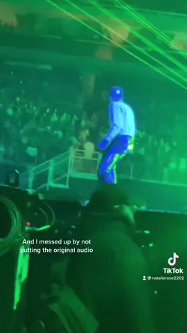 Yes this video is a little chaotic but oh well this concert was SO AMAZING #austin #moodycenter #ATX #justinbieber #concert