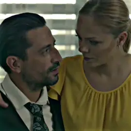 😍 #loraidrago #dragoilora #family #Love #foryoupage #bratiatvseries #bratia #bratya #братя #foryoupage  #denisiloratopal #loratopal #denistopal #yoannatemelkova #vladimirmihailov #eyescontact #foryou #fyp #fy #fp #fu