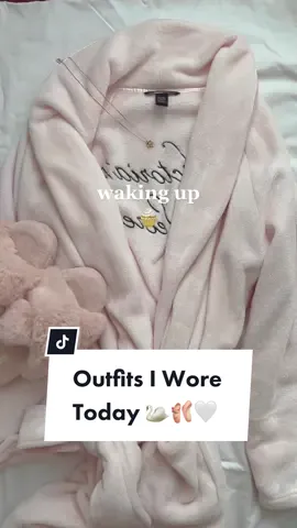 little coquette-esque outfits of the day 💕 #coquette #coquettecore #coquetteaesthetic #coquettefashion #girlyfashion #pinkfashion #pinkaesthetic #girlytiktok #girlyaesthetic #balletaesthetic #pinterestaesthetic