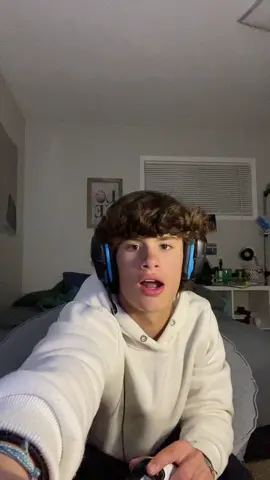 Rust base got raided so playing warzone #bored #HPSustainableSounds