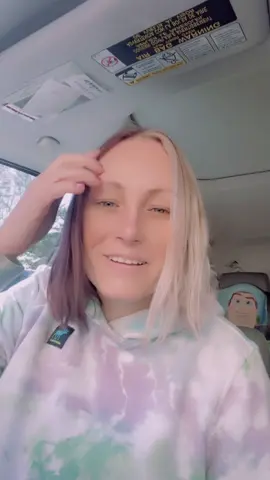 I mean where do I sign!! The @eminem  obsession is real for me tho! @Soula @Krystal Sousa  and who needs makeup anyway! 💋 💋 #easypeasy #eminem #iloveeminem #obsessed #fyp #fyp #40tok #Love #em #eminemtok #lgb