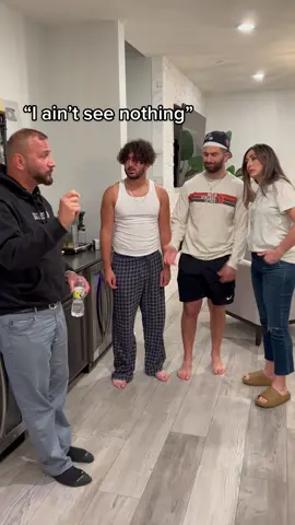 Someone has sticky fingers #dad #mom #daughter #parents #viral #fyp #foryou #foryoupage