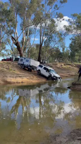 The Creek crossing at  Cobram over Anzac weekend #anzac #cobram #creekcrossing #easterweekend #rivercrossing #patrolhub #murray #lovewhereyoulive #winchout #4wdaction #youonlyliveonce #viral #country #victoria #jayco #caravan #4x4 #ford