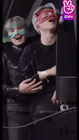 OMG im Dead 💀… I love this moment this is BEST YOONMIN MOMENT I LOVE IT #manean1 #YOONMIN #viral #😏 #typ #OMG