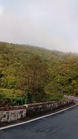 mang balo lên và đi thôi 75huế chào nhé #xuhuongdanang