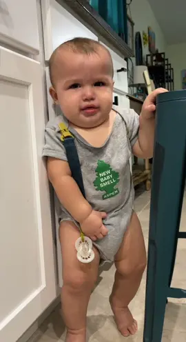 Apparently pooping is funny 💩 #baby #poop #babyben #loudaf #letitout #giggle #babygiggle