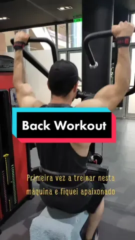 Um exercício que fiz no ginásio do CR7 #cr7fitnessbycrunch #GymTok #gym #ginasio #fyp #fypシ #bodybuilding