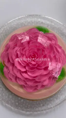 Watch me make an edible gelatin flower💓 #jellobyalejandra #gelatinafloralen3d #gelatinafloral #jellyart #pinkrose #satisfying #edibleflowers #mothersdaygift #LIKEABOMBSHELL