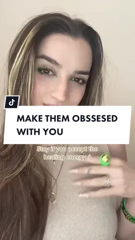 🔥✨ #reikihealing #selflove #makethemobsessed #reiki #asmr_tingles #manifestingbabe #energyhealing #visualasmr #newmoonmagic #healingenergy