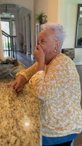 #DiggidyDee WON $12 Million !!!  😂 😂 But why is she worried about her SSI check???!!!?? 😂 😂 I told her she’s a RICH BISH! 😂 #Prank #LotteryPrank#millionaire But the sweetest thing about it is she said “imma pay for ur house”! Awwwwwww #MyMoma #Dementia #dementiasucks #viral #lottery #creolelady #funny #damnshame #ThatsMyMoma #richbish