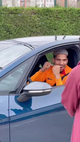 💯 POINTS‼️ Araujo 🤝 @Ibai #fcbarcelona #barcelona #cupra #barçaontiktok #araujo #ibai