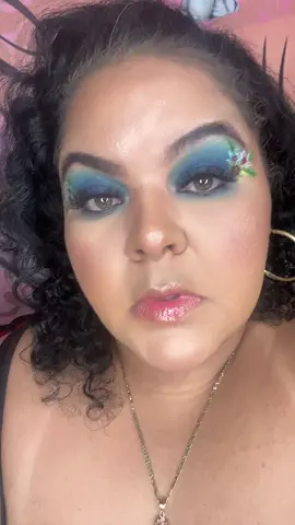 Buenas 💙💙💙#makeuplook