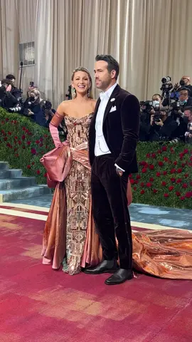 #MetGala co-hosts #BlakeLively and #RyanReynolds have arrived!