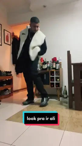 Pra ir ali tá bom né? 👍🏾 #vaiprofycaramba #fy #look #mizunosorayama #streetwear