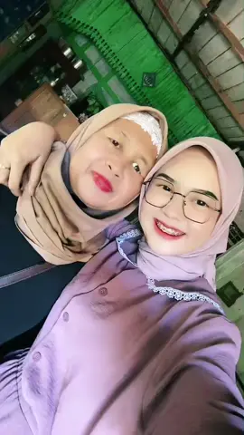 kemaren keasikan foto jadi nggak sempet ngelanjutin ini😭