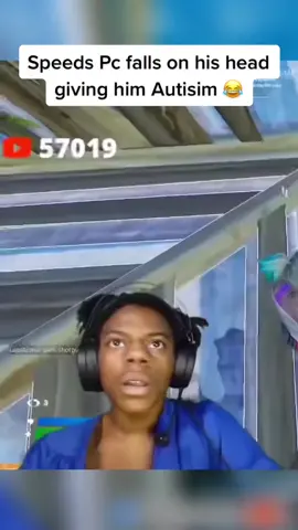 Speeds pc falls on his head for the 100 time 😂😂#OscarsAtHome #speed #pc #fyp #viral