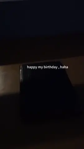 chúc mừng sinh nhật tôi , một mình #sadchillmusic30 #sadstory #ykwim #memes #tiktok #chill #sadsong #happybirthday