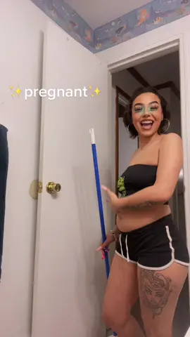 🤣🤣🤣 #5weekspregnant