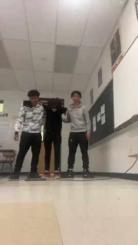 Told ya shake that shit 😂😂😈😈 #fyp