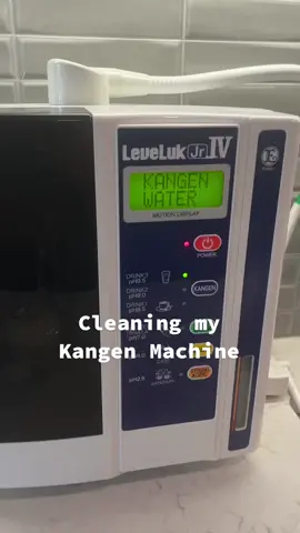 Cleaning my Kangen Jr. Machine #kangen #kangenwater #kangenmachine #enagic #alkalizedwater #alkalized #antioxidants #cleanwater #CleanTok
