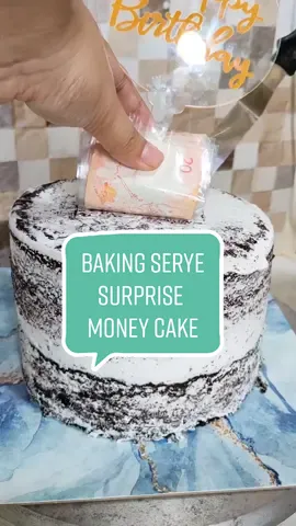 Nag order sya ng cake para sa sarili nya pero hindi nya alam na may pa surprise ang anak nya sa cake! Ang Bongga! ♥