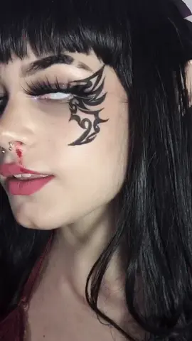 Nuevo maquillaje estoy feliz porque ando súper activa por acá #ColorCustomizer #🇩🇴 #fypシ #lgbt🌈 #egirl #graphiceyeliner #egirlmakeup