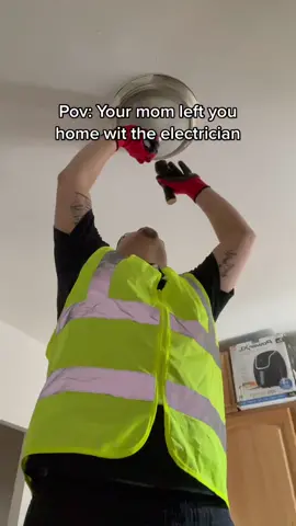 Be feelin like you babysittin 😂😂 (IG:Joewayyy)