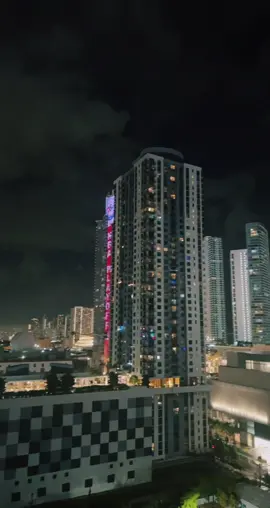 Miami nights🌙⛈ #miami #downtownmiamiami