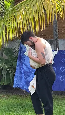 El amor de mi vida pegao al amor de mi vida 🍄  @camilo