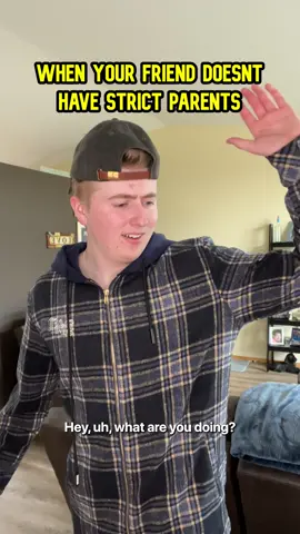 When Your Friend Doesn’t Have Strict Parents (IB: @Kris HC)