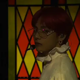 the iconic red hair 🔥 #fyp #taehyung #bts