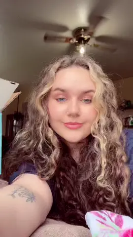 & I’m lovin life 🤞💟 #SearchForWonderMom #LaurelRoad4Nurses #brandcollabs #brandemails #microinfluencertips2022 #microinfluencertips #giftedcollab #contentcreator2022tips #contentcreator #influencer #influencer #MomsofTikTok #sahmlife #sahm #boymom