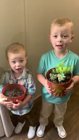 Happy happy Mother’s Day!! #mothersday #myboys #briggs #cove #toddlersoftiktok