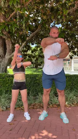 Syd showing Uncle Nick some dance moves. How’d we do?🤣 @jednorth #mothersday #dancetok #SearchForWonderMom