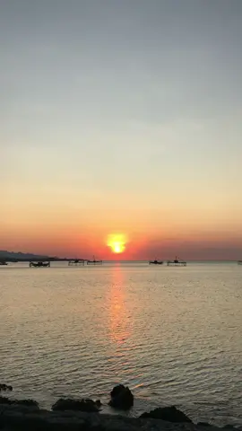 Tahun berapa kalian pertama dengar lagu ini?