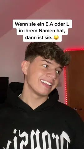 Welcher Buchstabe gehört zu dir?🤍 schick es deiner BFF!😜 kannst du mir folgen und in die BIO schauen #fy #trend #fyp